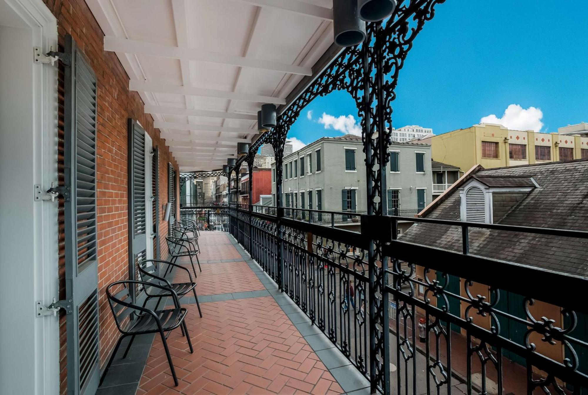 The Royal Sonesta New Orleans Hotel Exterior photo